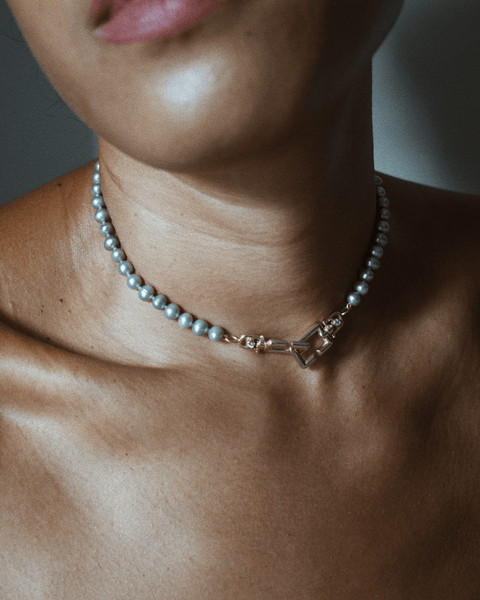 Double Clasp Pearl Lynx Necklace _ METAL X WIRE designs